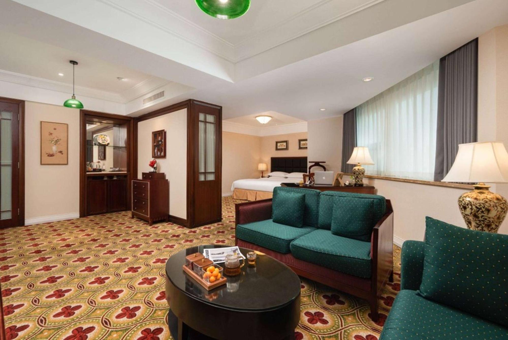 Ramada Plaza Optics Valley Hotel ווהאן מראה חיצוני תמונה