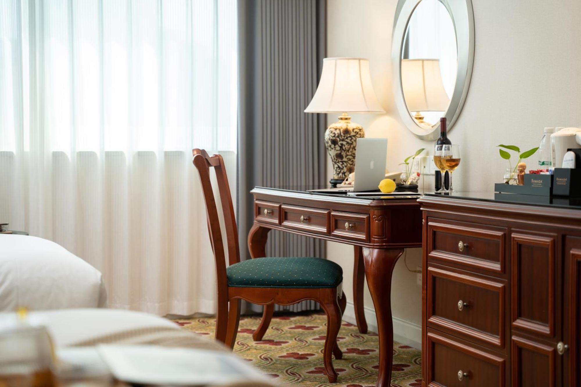 Ramada Plaza Optics Valley Hotel ווהאן מראה חיצוני תמונה