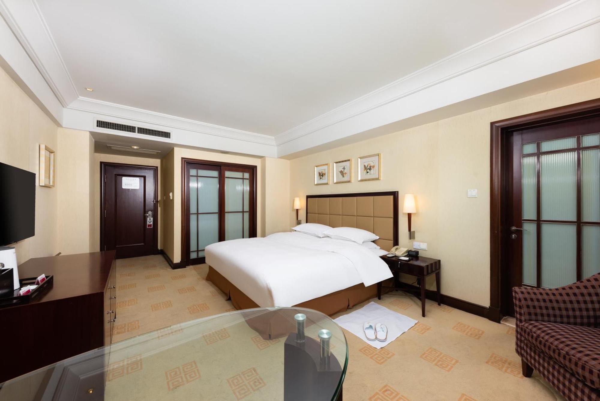 Ramada Plaza Optics Valley Hotel ווהאן מראה חיצוני תמונה
