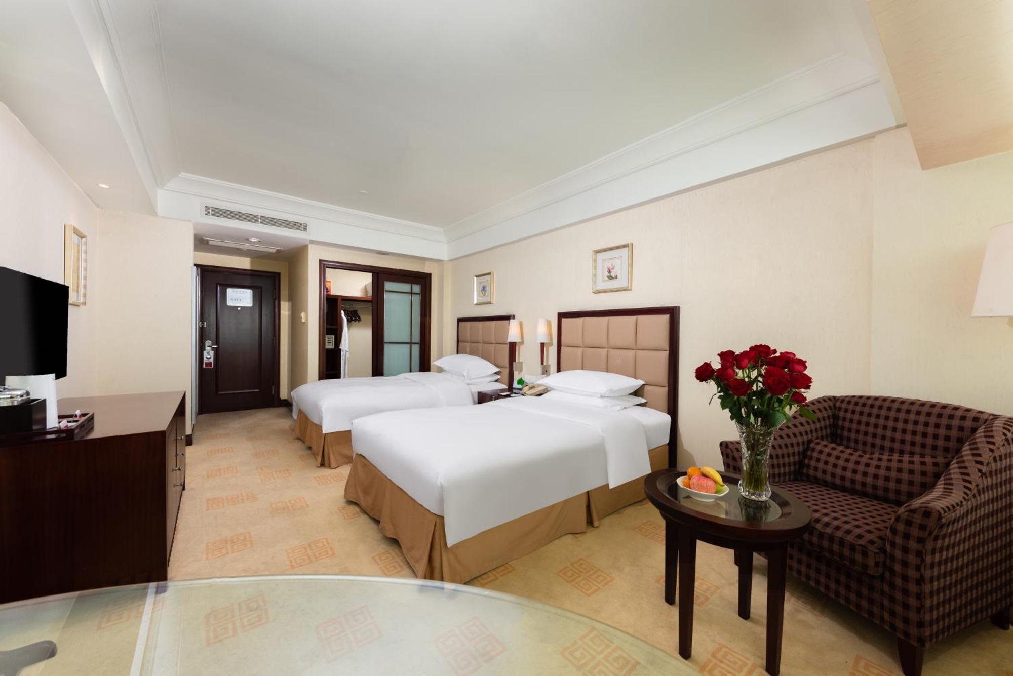 Ramada Plaza Optics Valley Hotel ווהאן מראה חיצוני תמונה